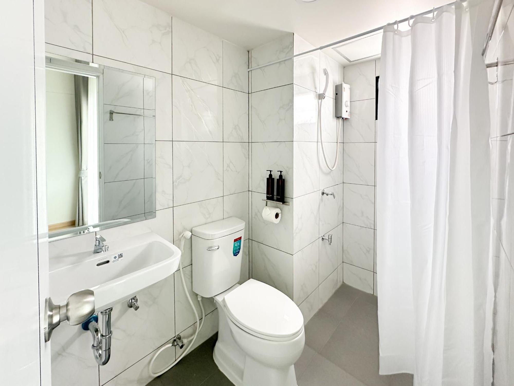 I24 Residence - Amata Phase 10 Phanthong Kültér fotó
